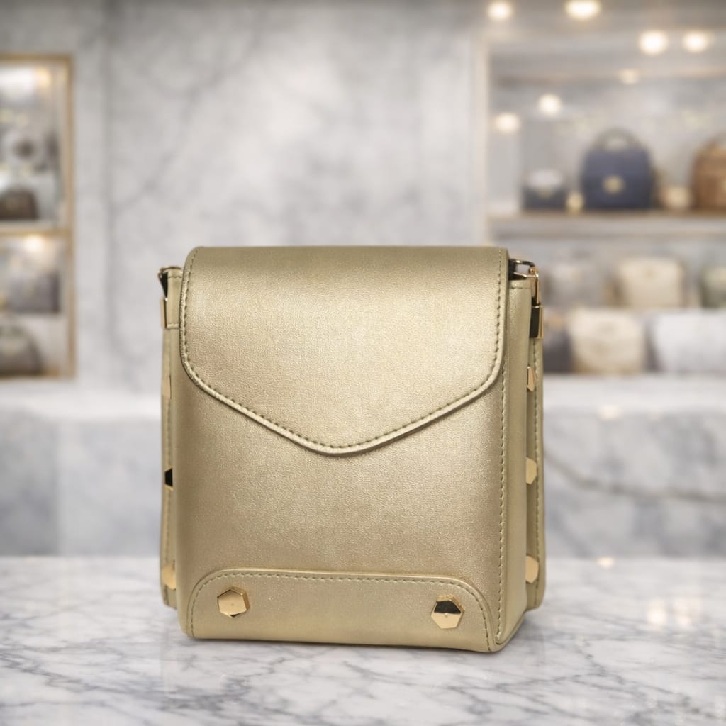 Limuccxi Gold  Compact Crossbody Tas