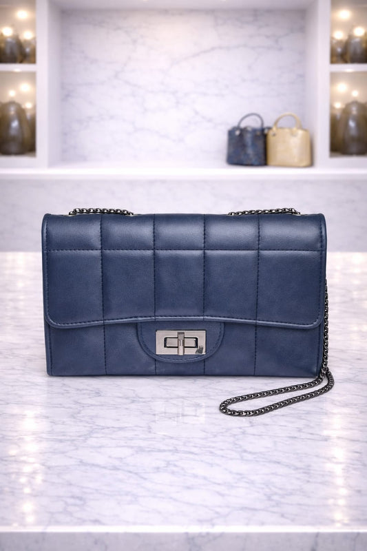 Limuccxi Blue classic chain bag